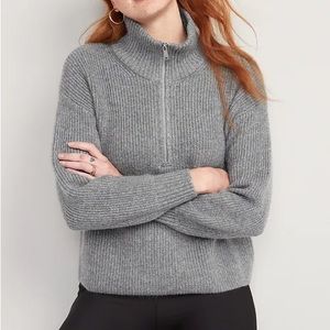 Old Navy • Gray Rib-Knit Quarter Zip Sweater